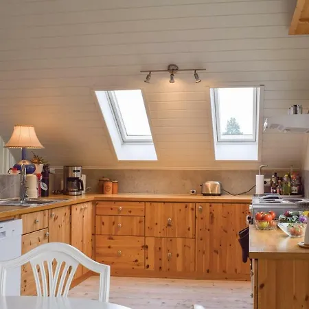 Four Bedroom Holiday In Casa vacanze Tvedestrand