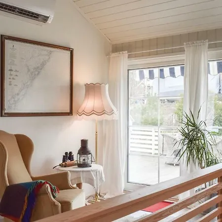 Four Bedroom Holiday In 펜션 트베데스트란
